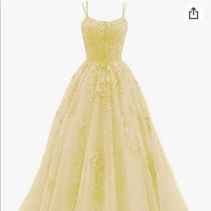 Yellow Line Tulle Long Lace Appliqué Spaghetti-Strap Dress